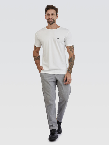 Camiseta Básica Off White Logo Preto