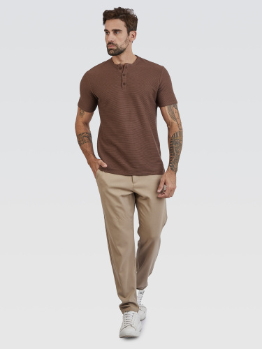 Camiseta Henley Horizonte Marrom